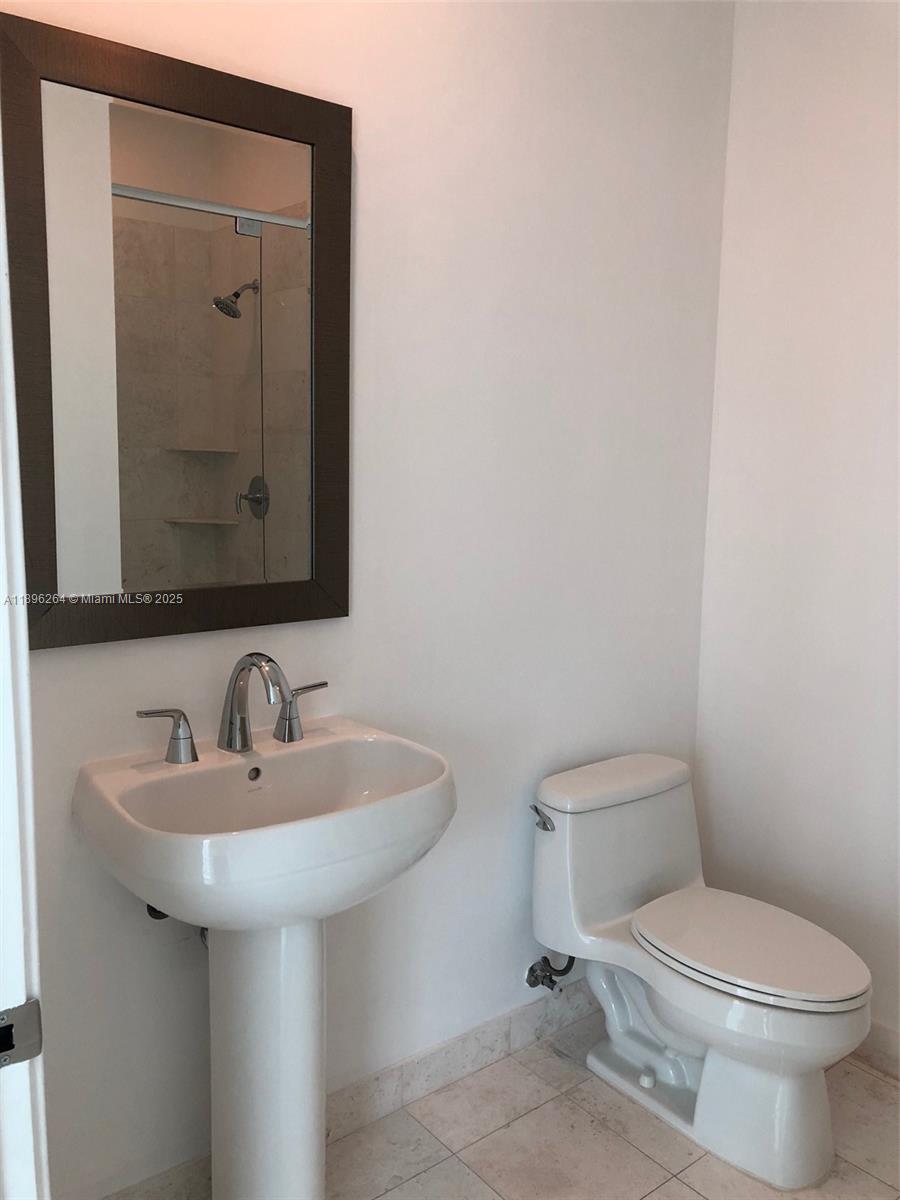 900 Brickell Key Blvd #2205, Miami FL 33131
