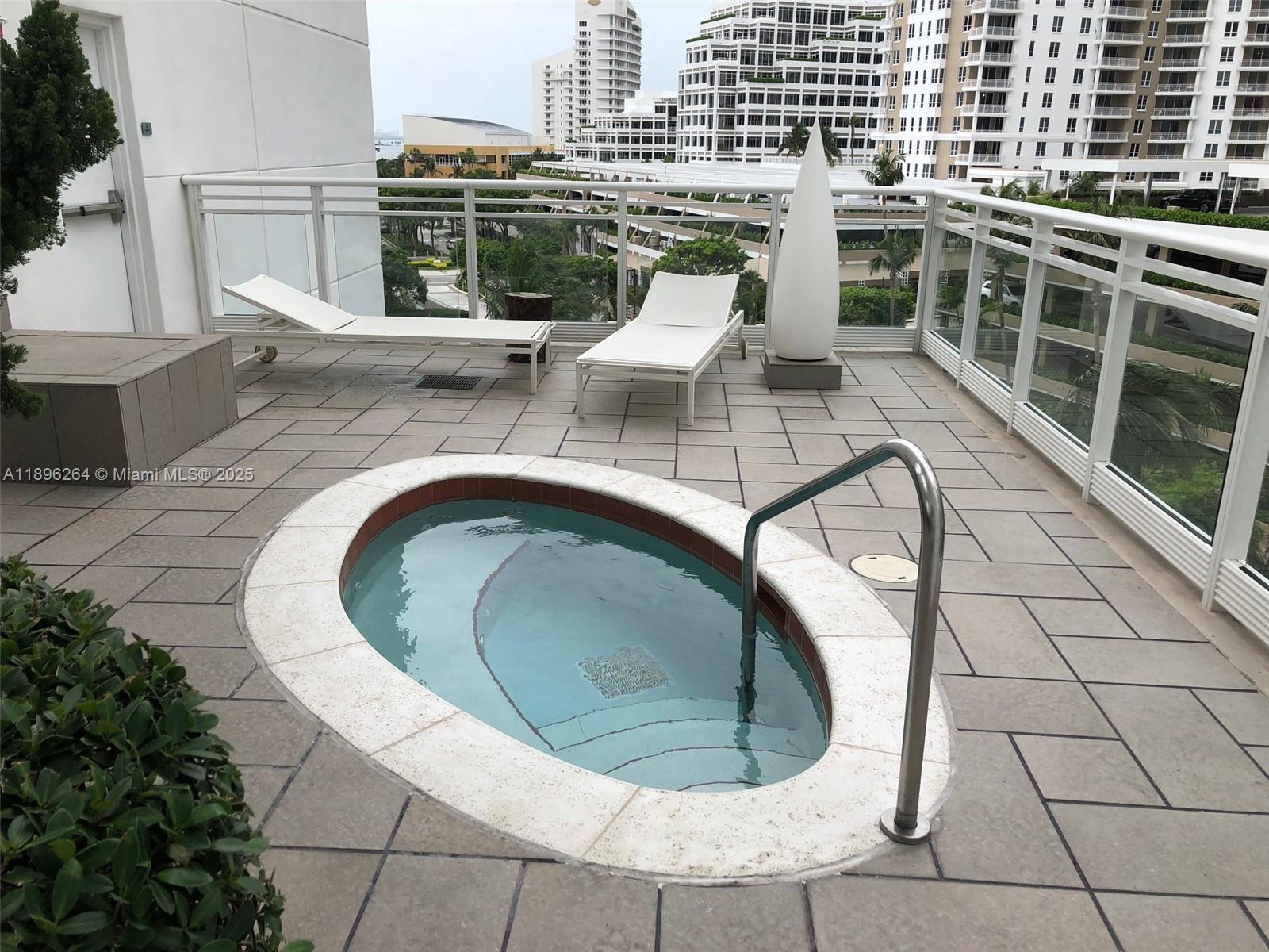 900 Brickell Key Blvd #2205, Miami FL 33131