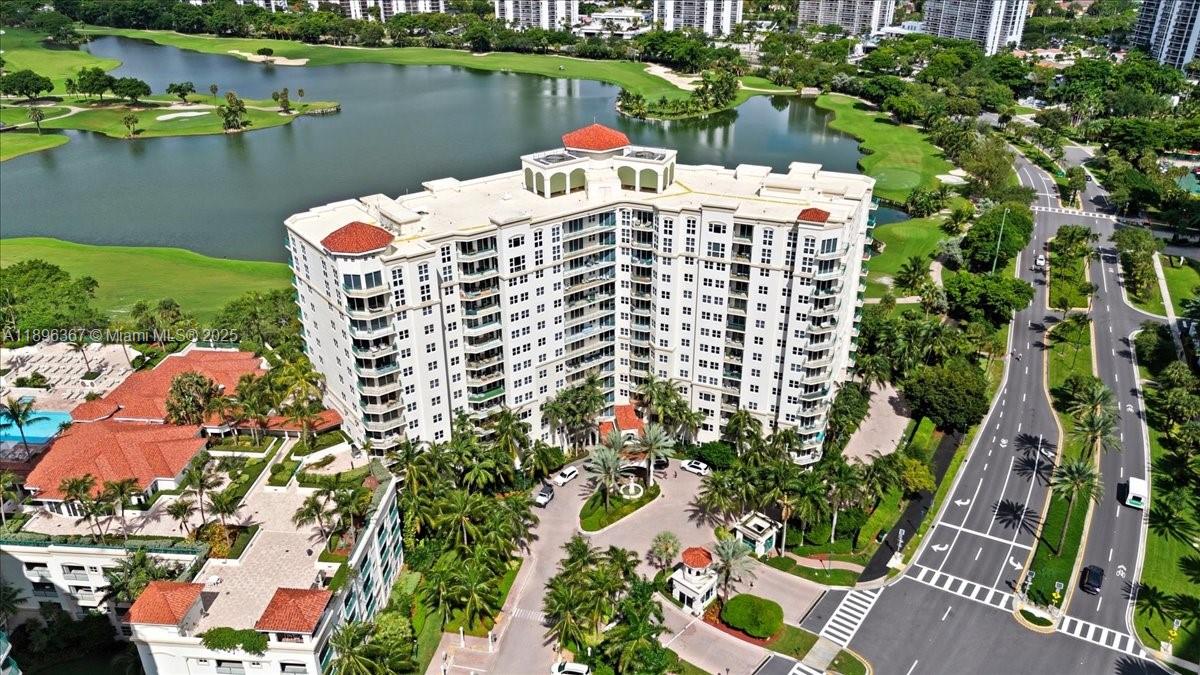 20000 E Country Club Dr #516, Aventura FL 33180