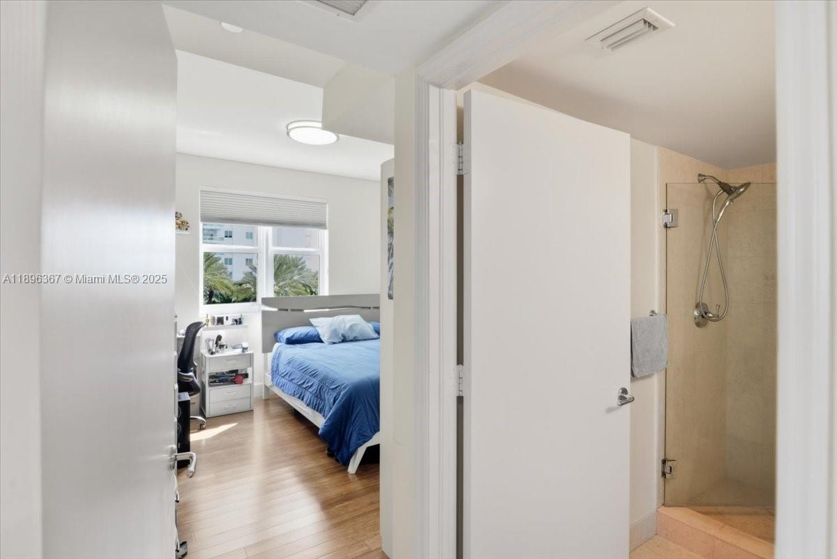 20000 E Country Club Dr #516, Aventura FL 33180