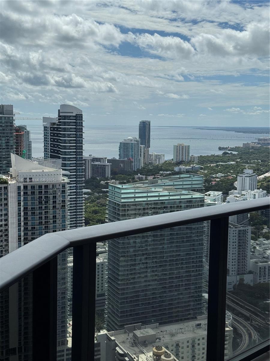 801 S Miami Ave #5302, Miami FL 33130