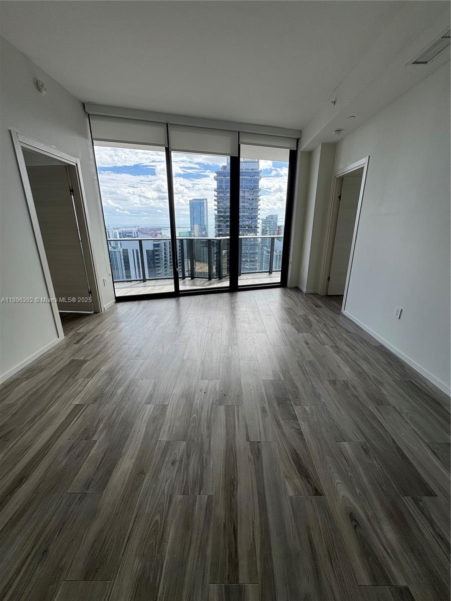 801 S Miami Ave #5302, Miami FL 33130
