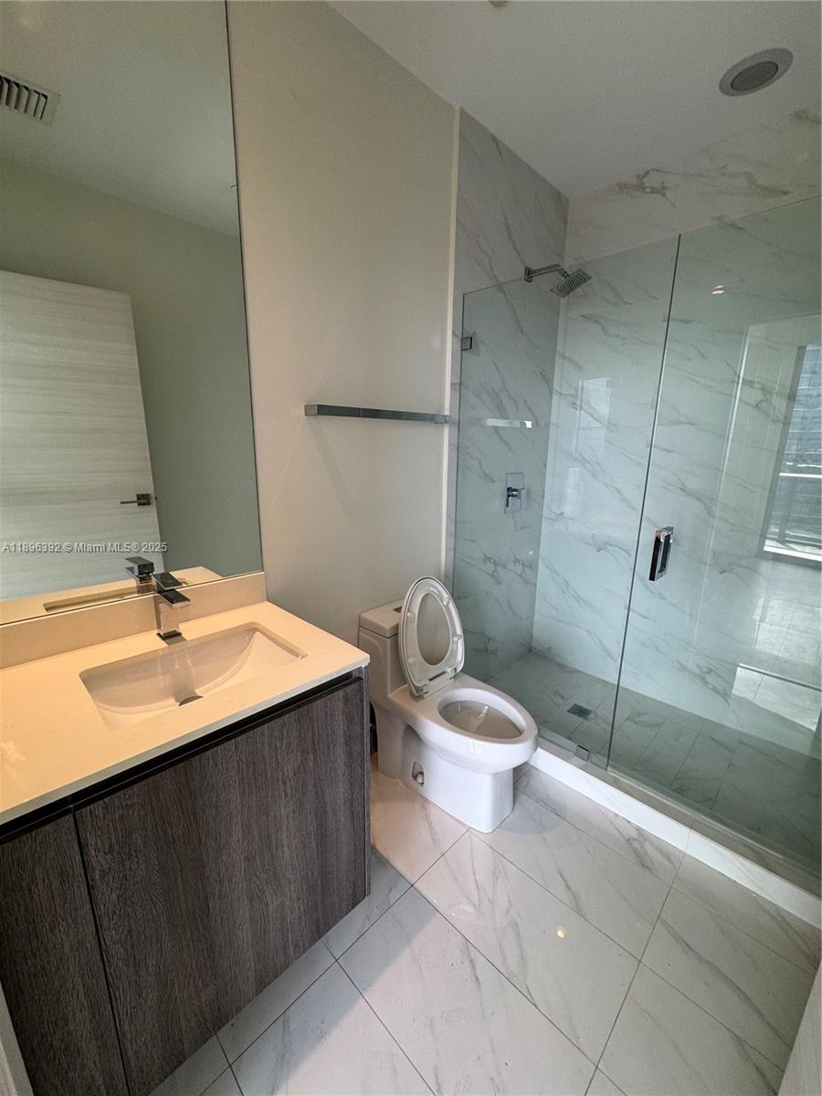 801 S Miami Ave #5302, Miami FL 33130