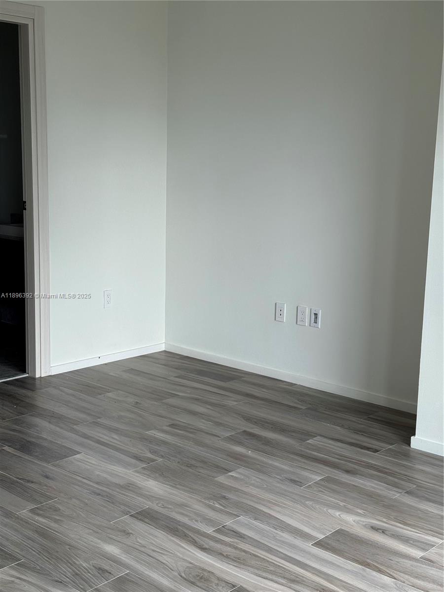 801 S Miami Ave #5302, Miami FL 33130