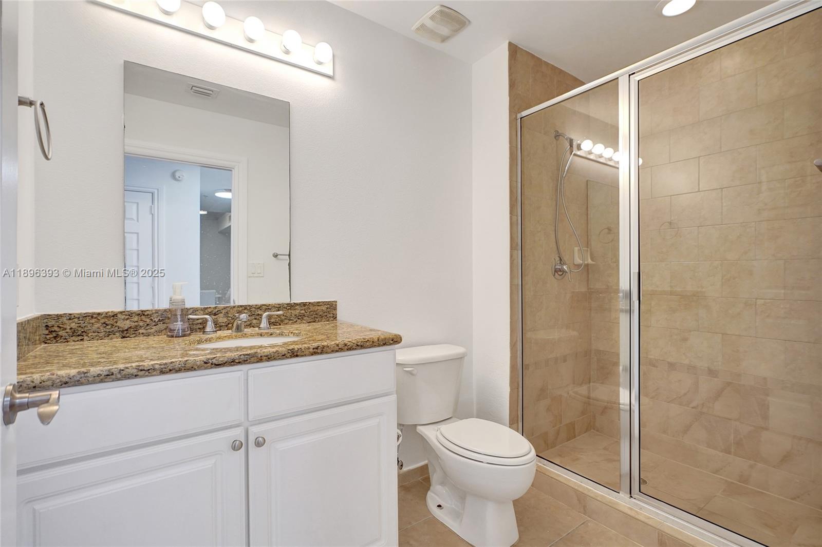 3001 NE 185th St #220, Aventura FL 33180