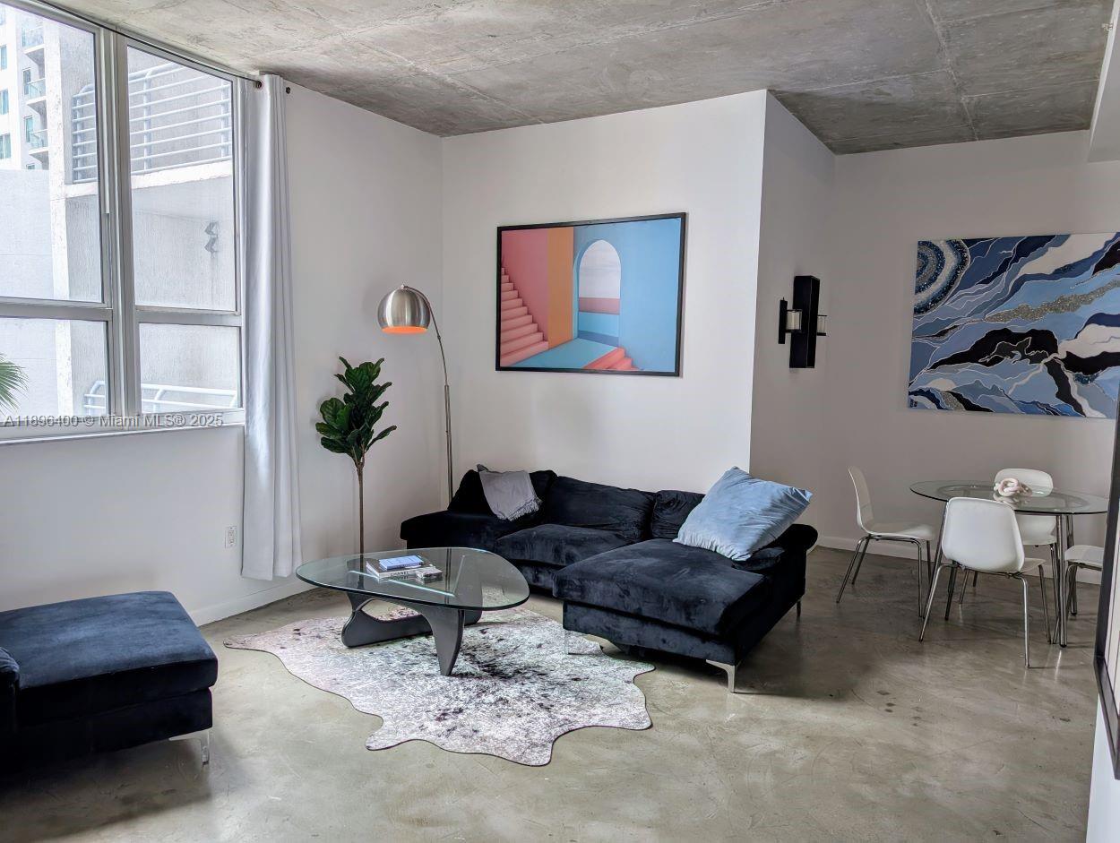 234 NE 3rd St #1204, Miami FL 33132