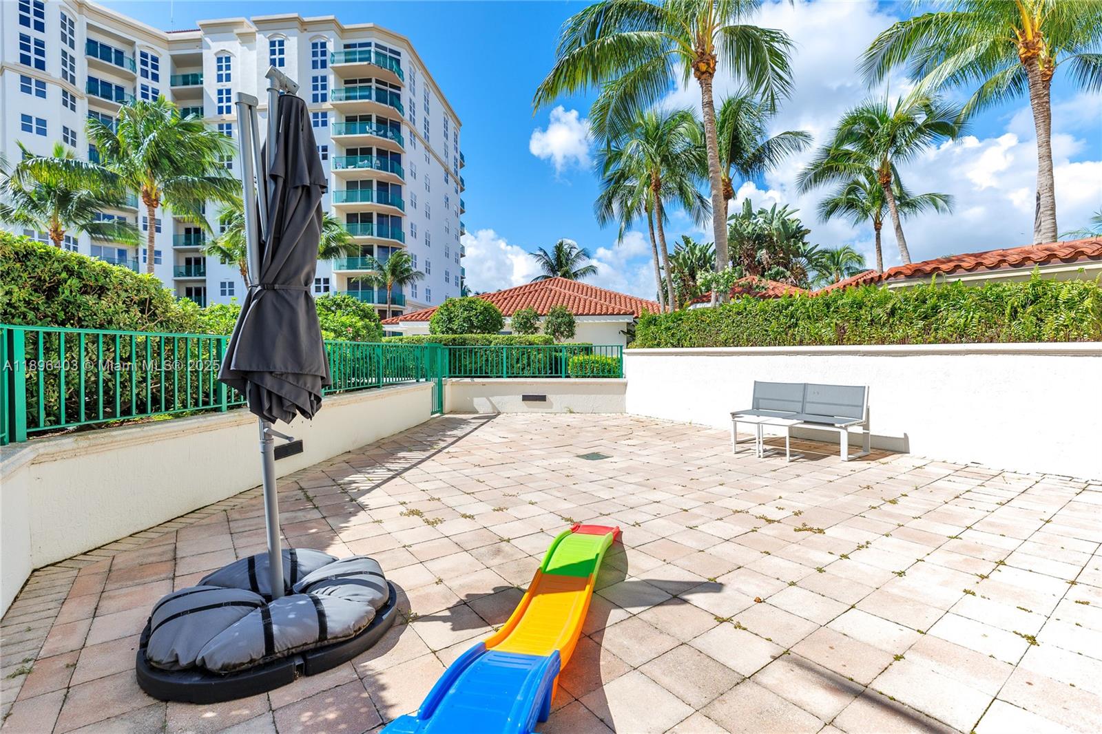 20000 E Country Club Dr #501, Aventura FL 33180