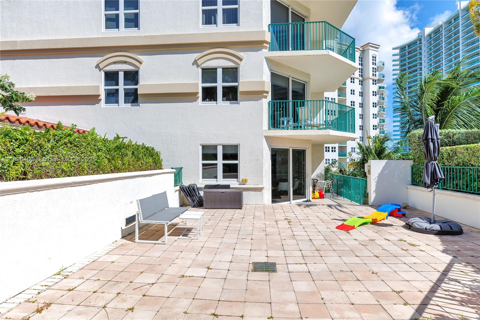 20000 E Country Club Dr #501, Aventura FL 33180