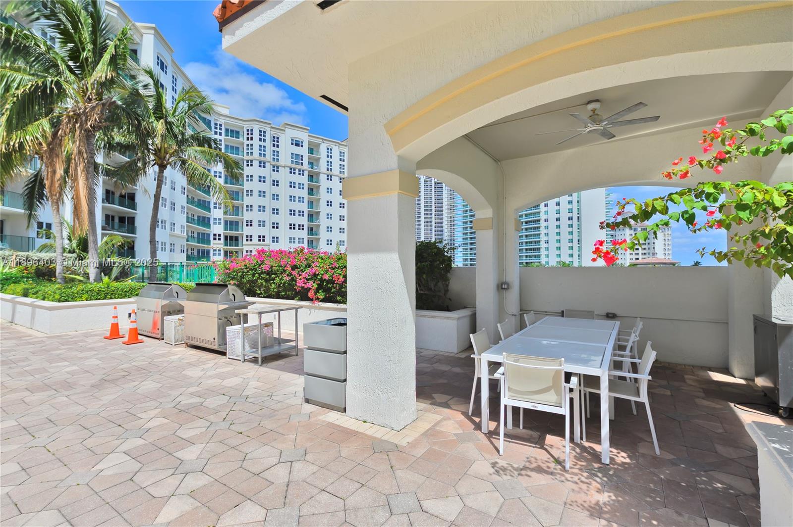 20000 E Country Club Dr #501, Aventura FL 33180