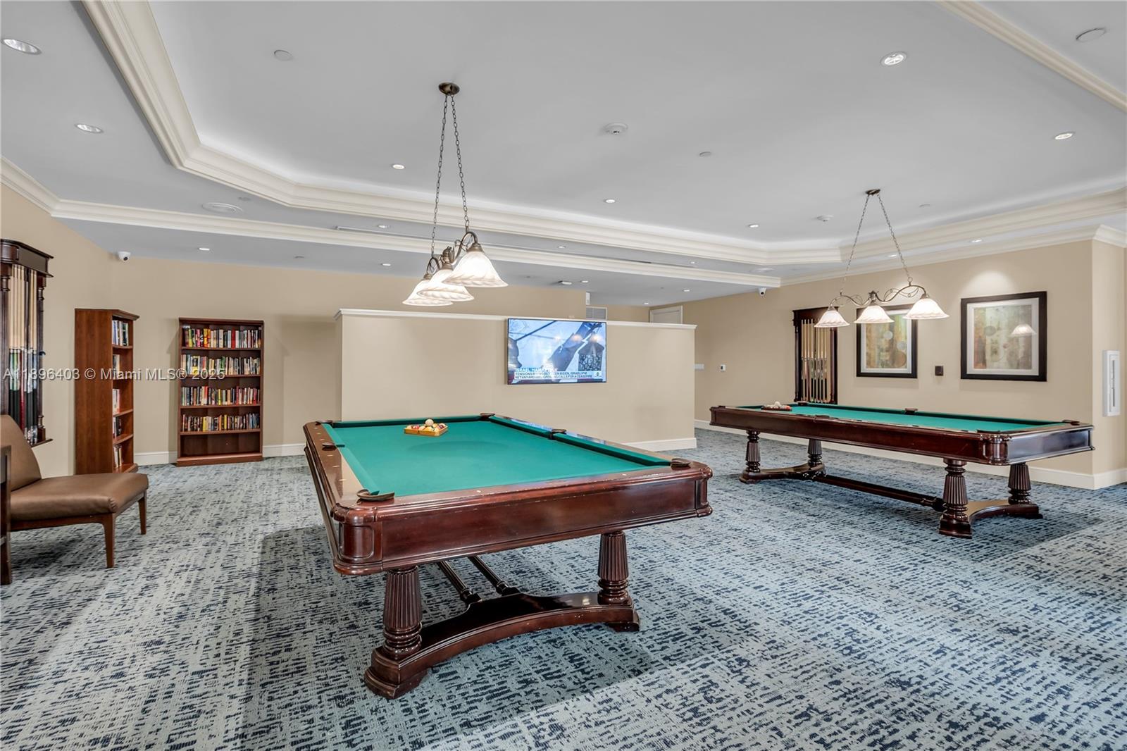 20000 E Country Club Dr #501, Aventura FL 33180
