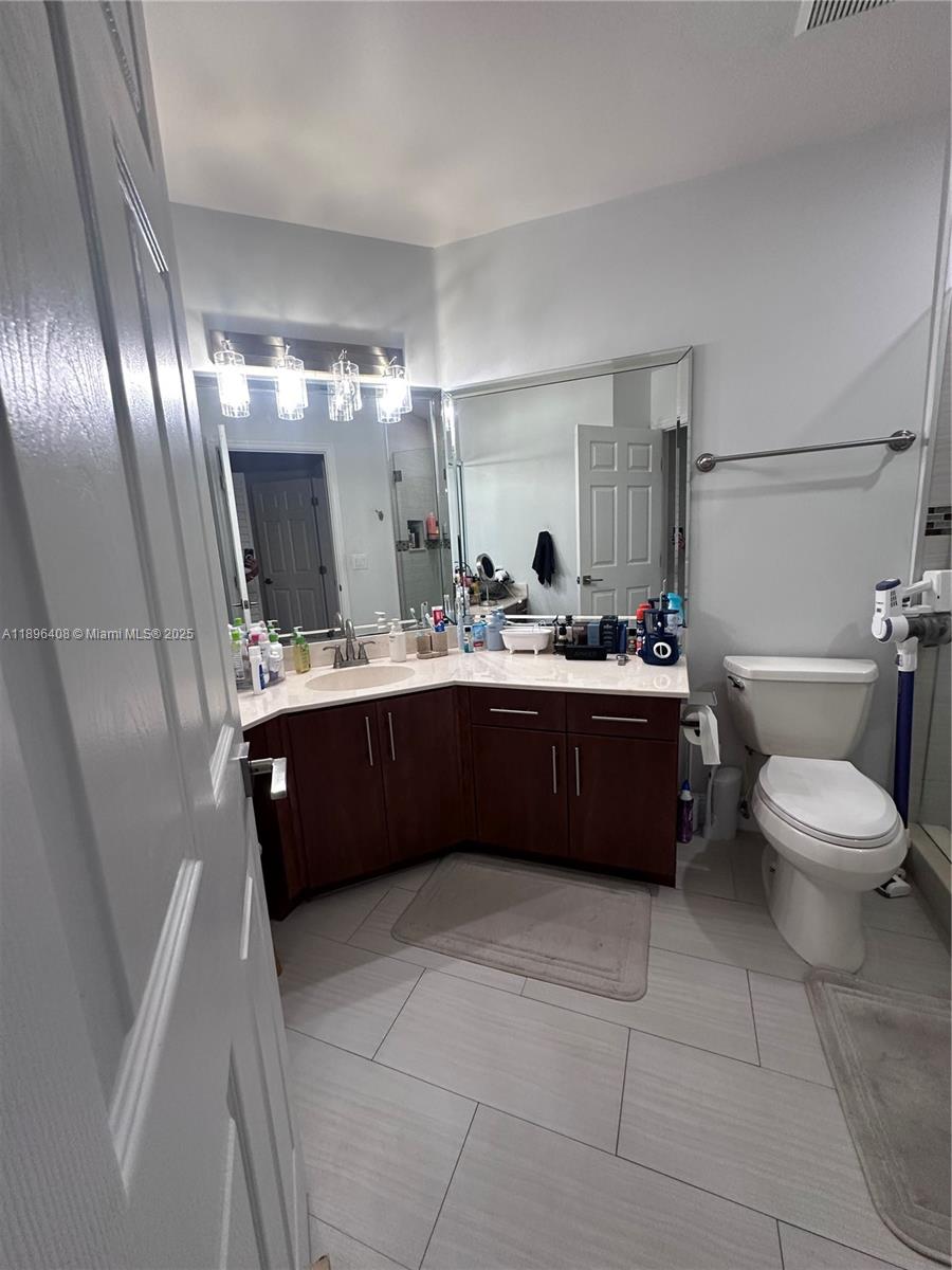 4400 NW 30th St #224, Coconut Creek FL 33066