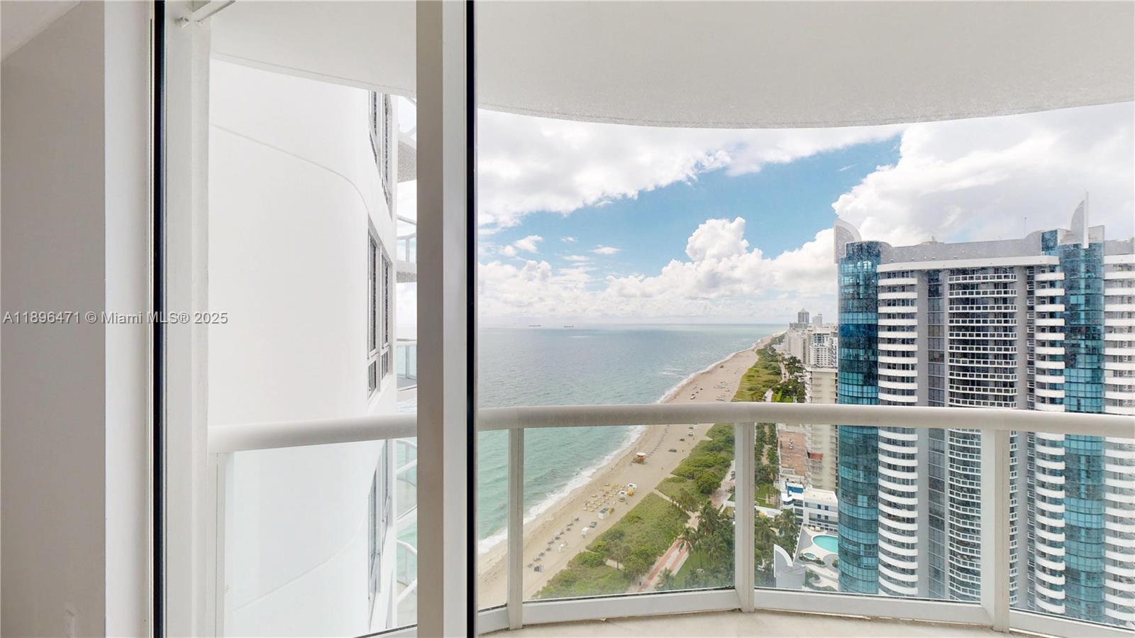 6365 Collins Ave #2904, Miami Beach FL 33141