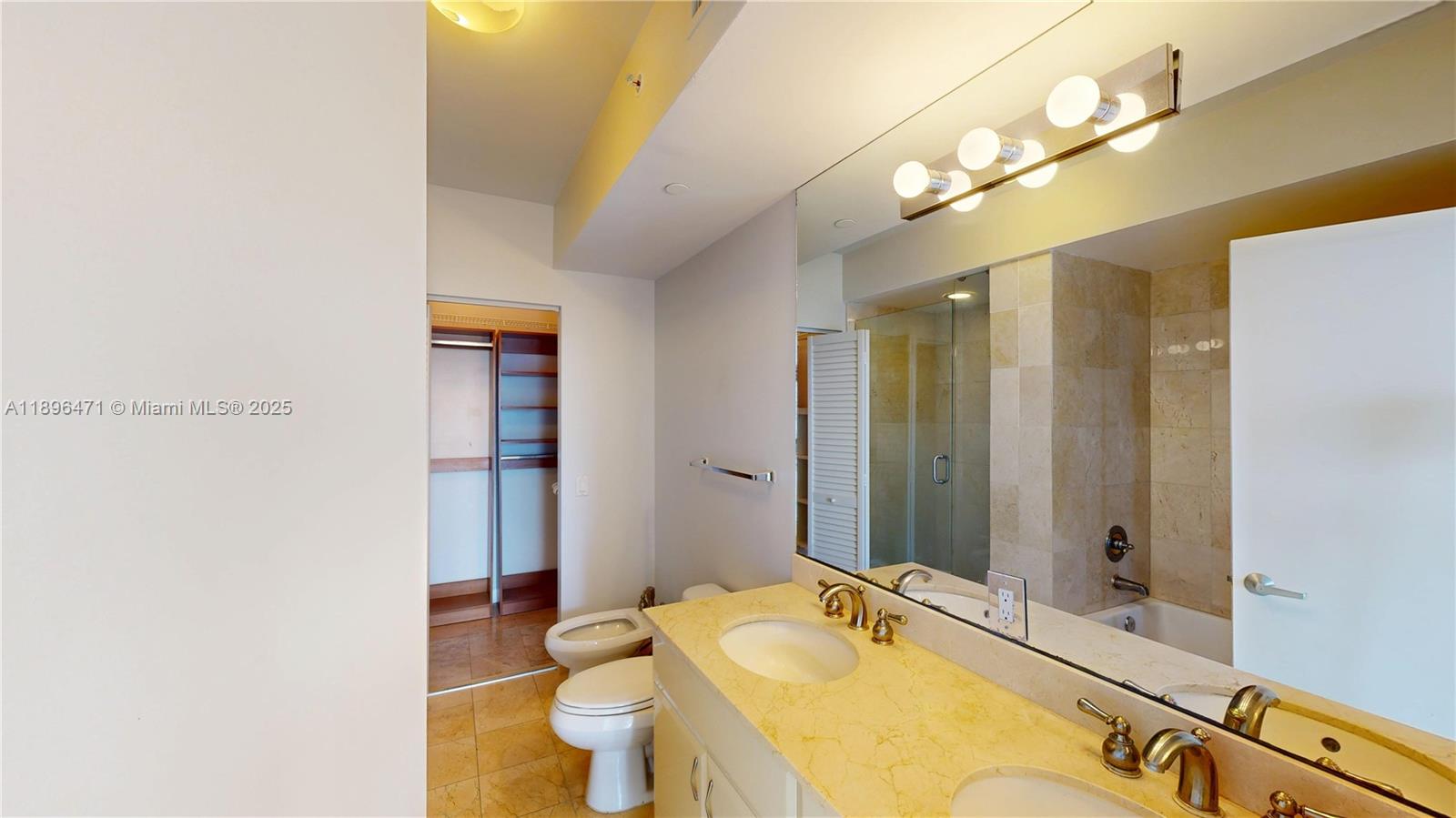 6365 Collins Ave #2904, Miami Beach FL 33141