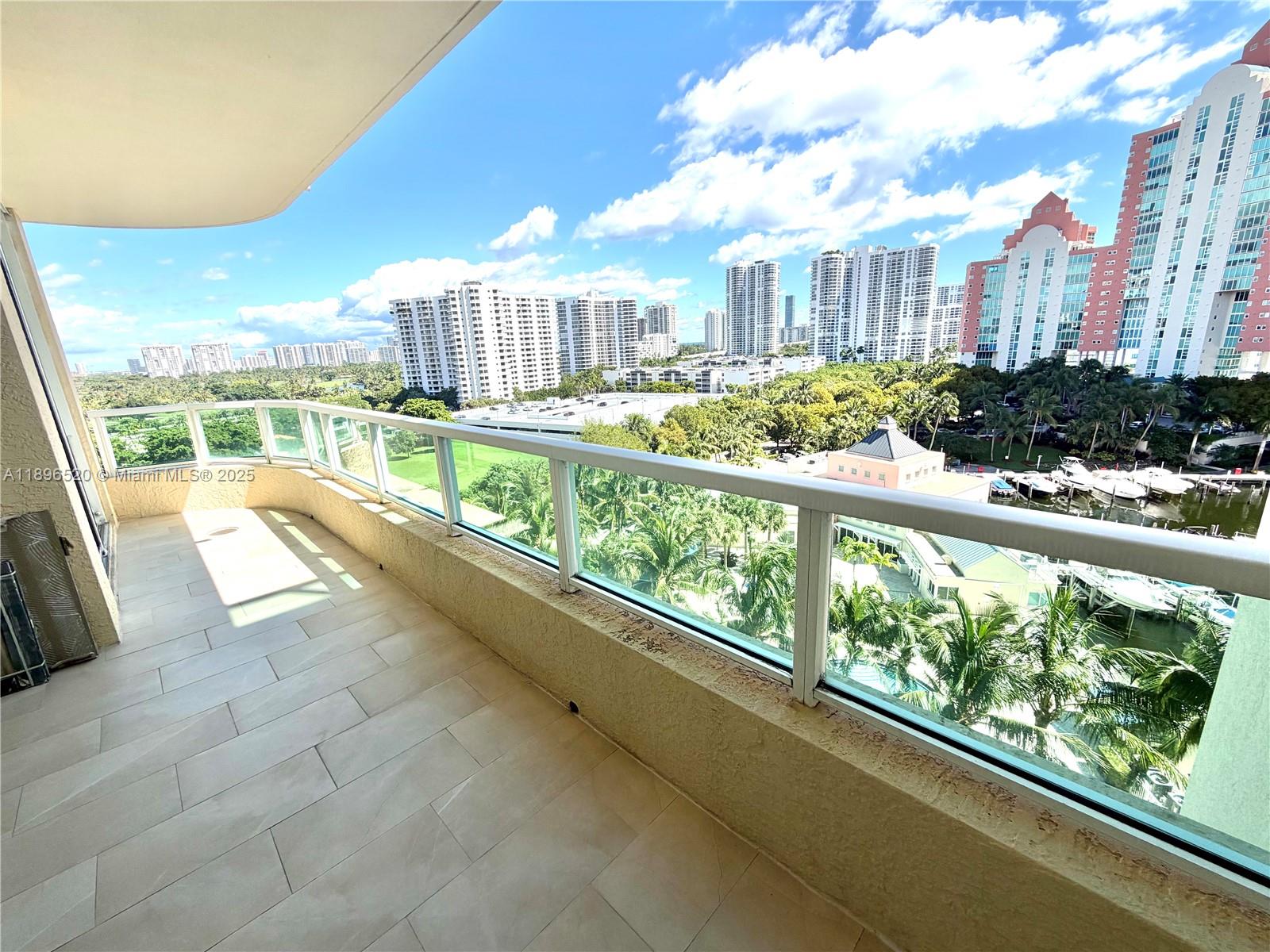 3340 NE 190th St #1002, Aventura FL 33180