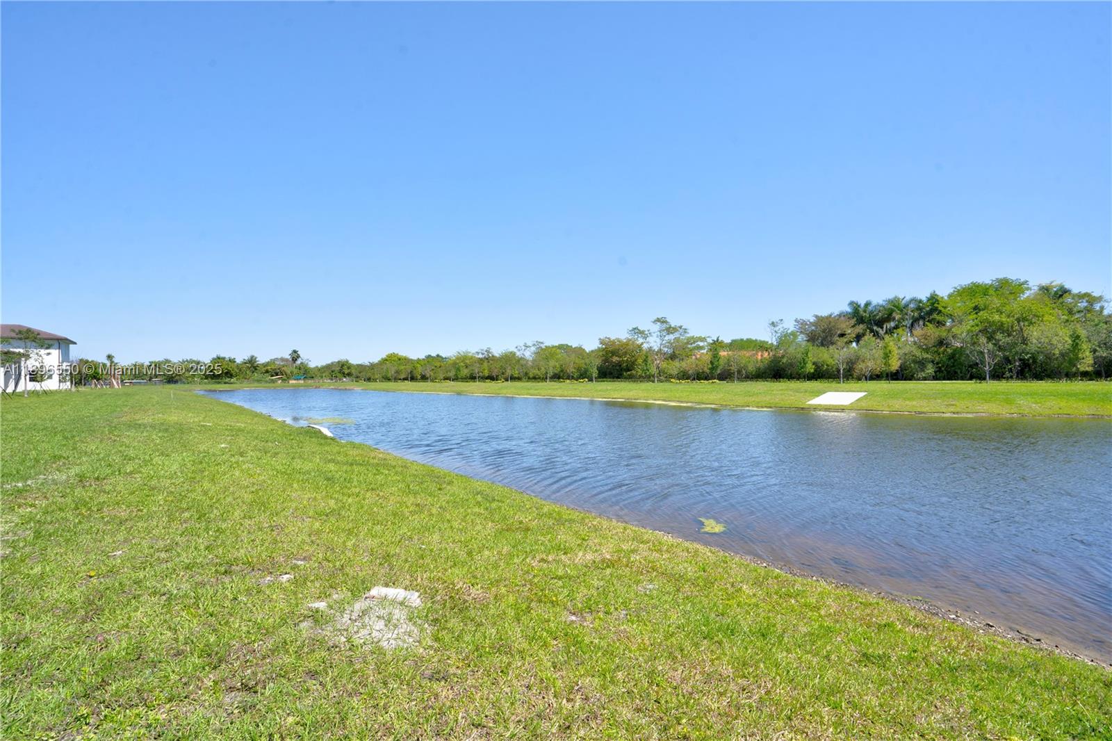 4390 SW 122nd Ter, Davie FL 33330