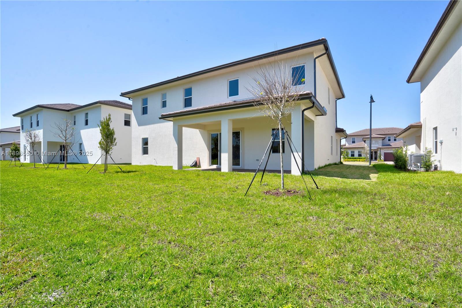 4390 SW 122nd Ter, Davie FL 33330
