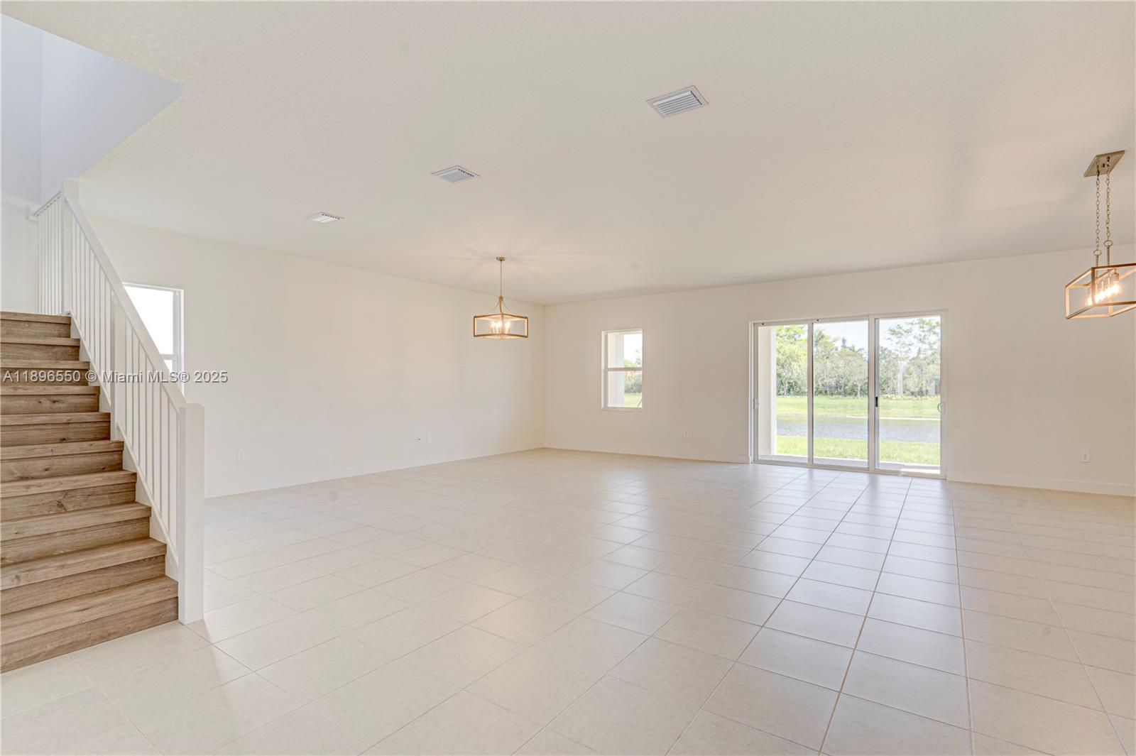4390 SW 122nd Ter, Davie FL 33330