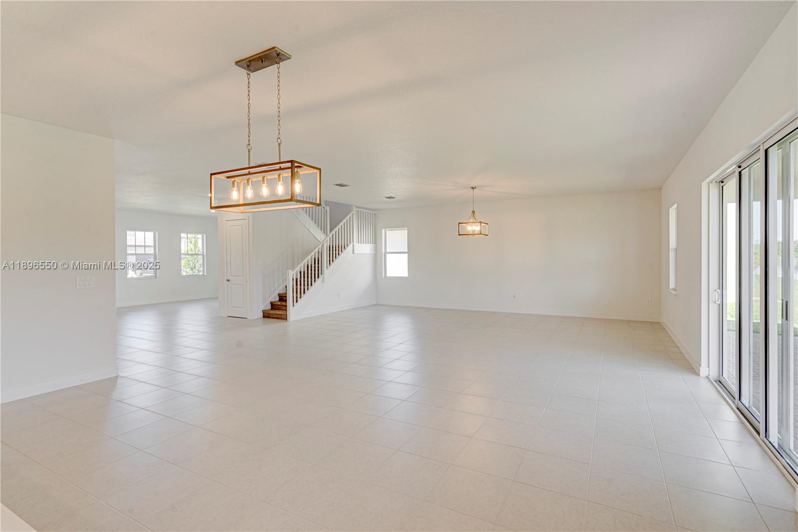 4390 SW 122nd Ter, Davie FL 33330