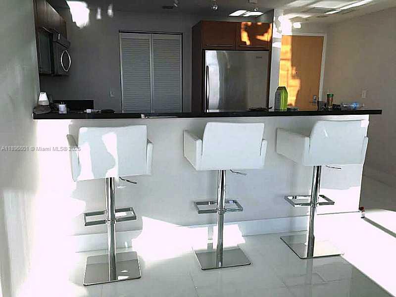 244 BISCAYNE BL #3408, Miami FL 33132
