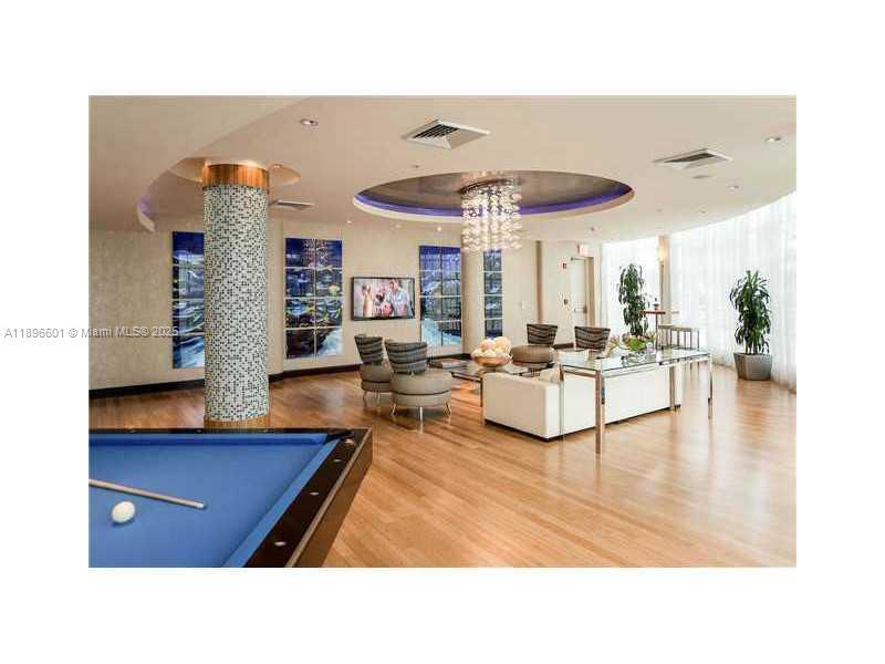 244 BISCAYNE BL #3408, Miami FL 33132