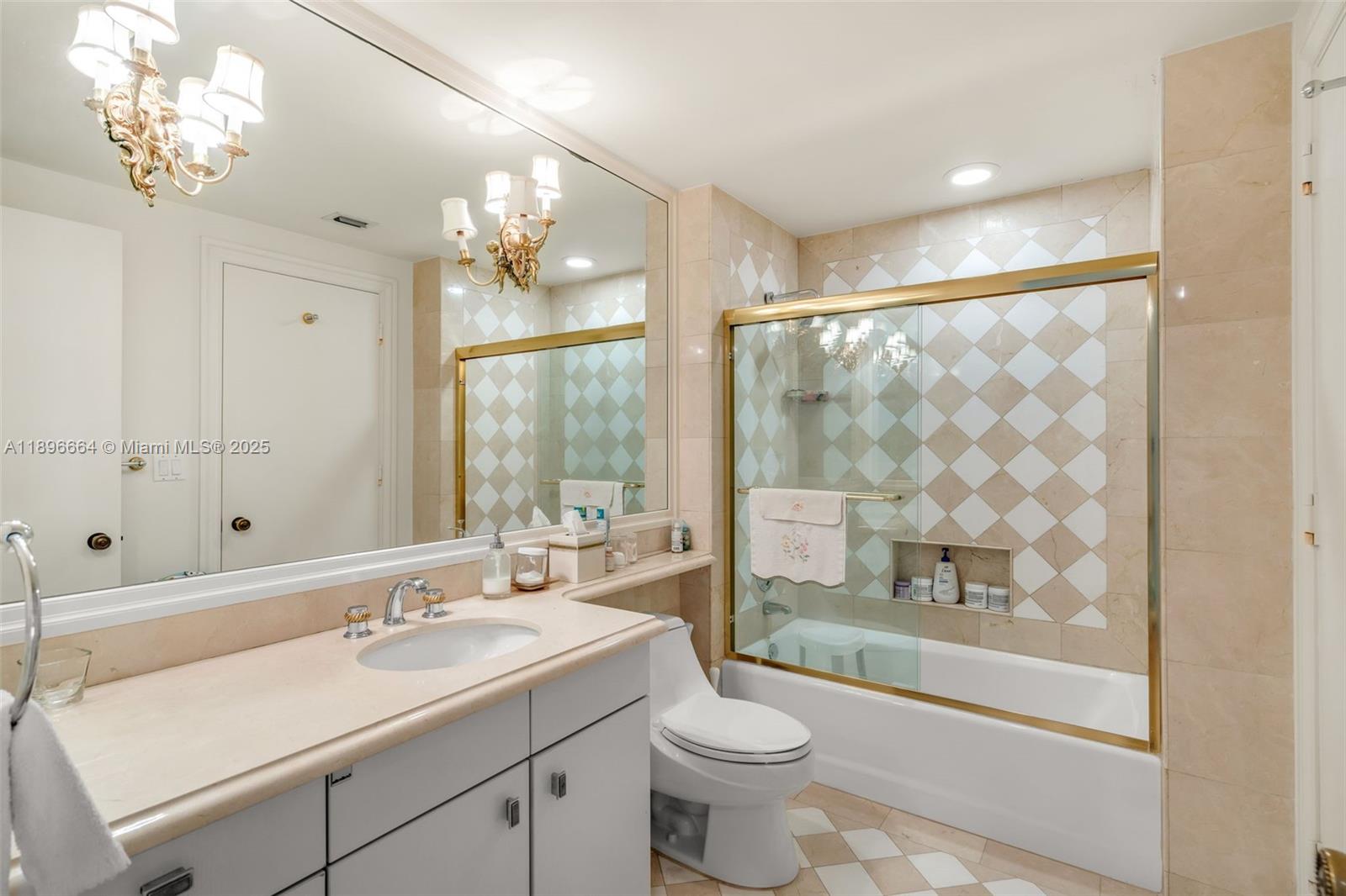 445 Grand Bay Dr #1001, Key Biscayne FL 33149