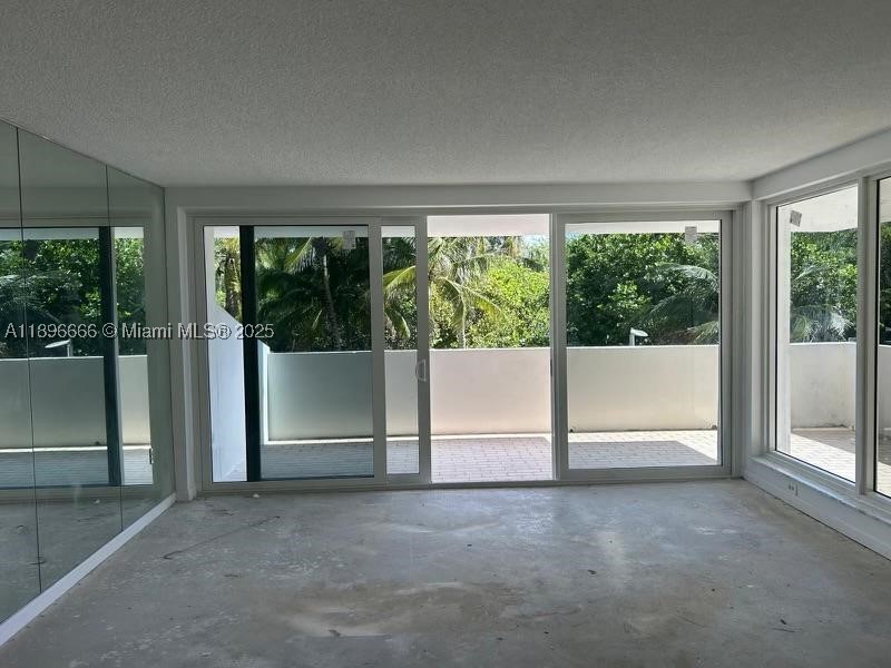 177 Ocean Lane Dr #208, Key Biscayne FL 33149