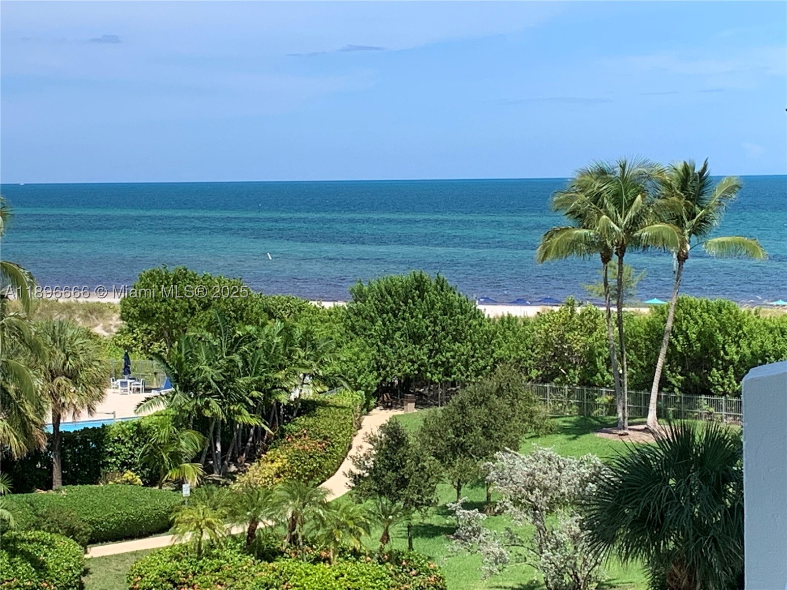 177 Ocean Lane Dr #208, Key Biscayne FL 33149