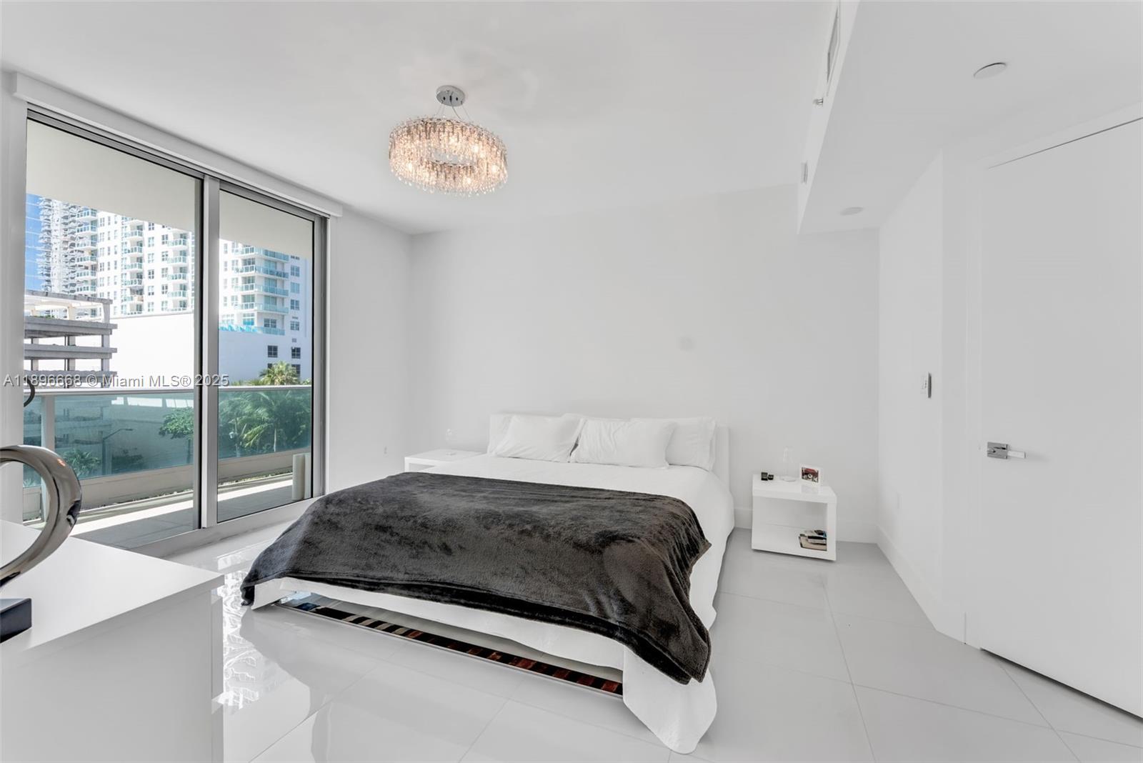 1331 Brickell Bay Dr #502, Miami FL 33131