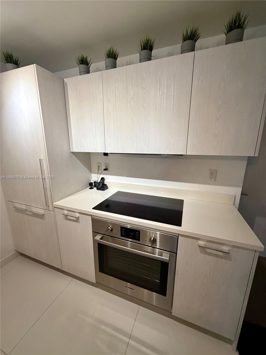 501 NE 31st St #602, Miami FL 33137