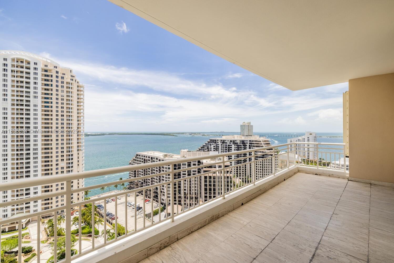 888 Brickell Key Dr #2607, Miami FL 33131