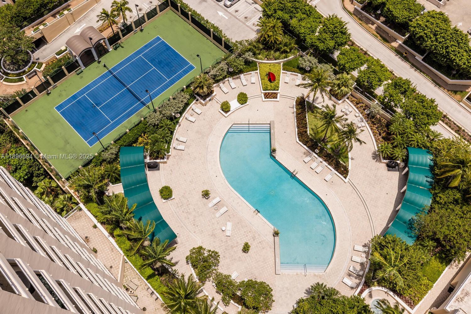 888 Brickell Key Dr #2607, Miami FL 33131