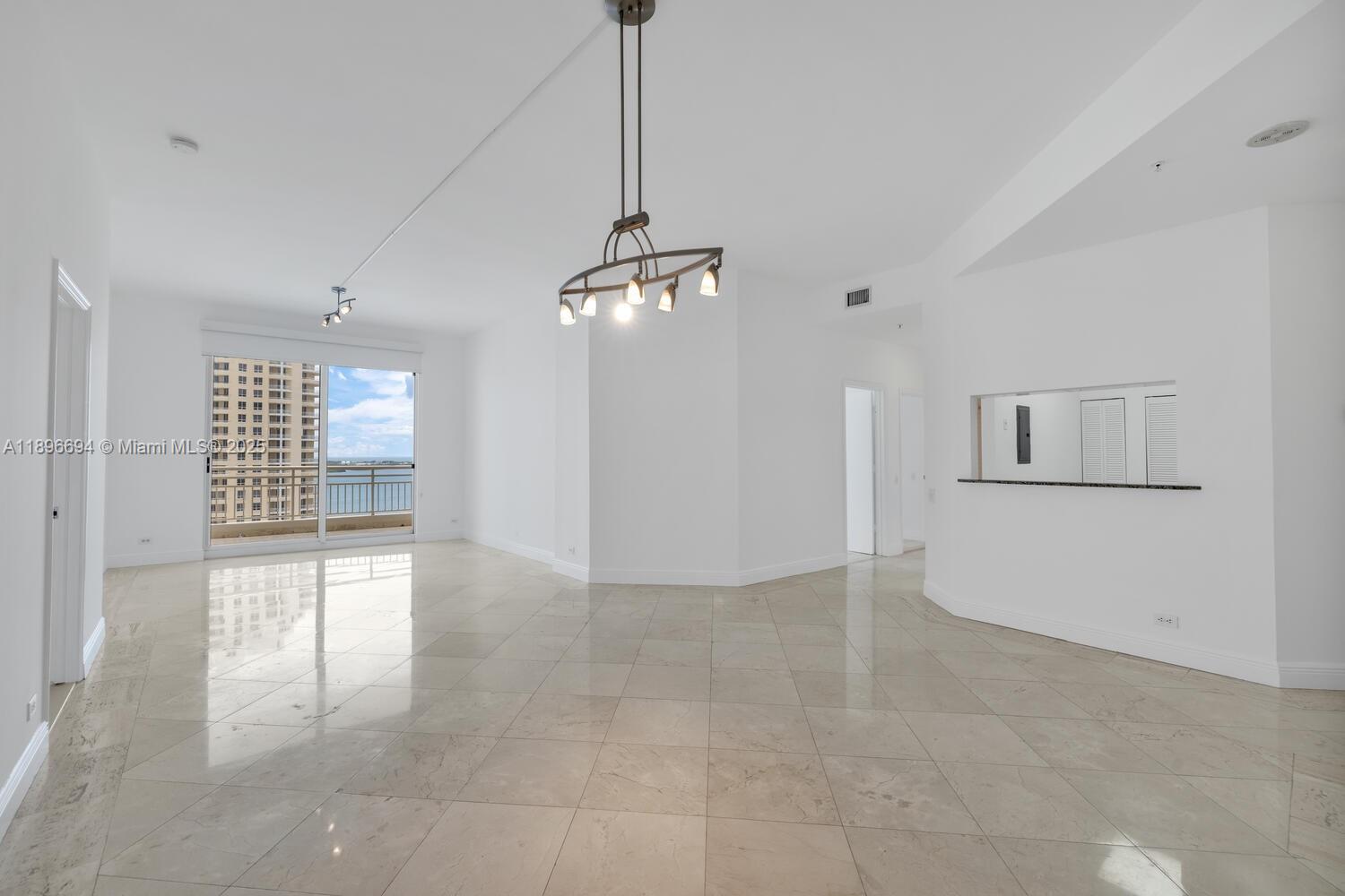 888 Brickell Key Dr #2607, Miami FL 33131
