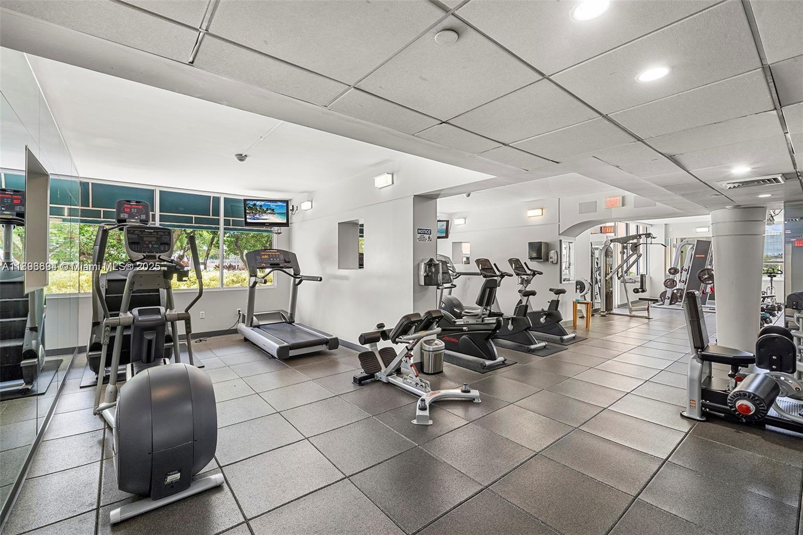888 Brickell Key Dr #2607, Miami FL 33131