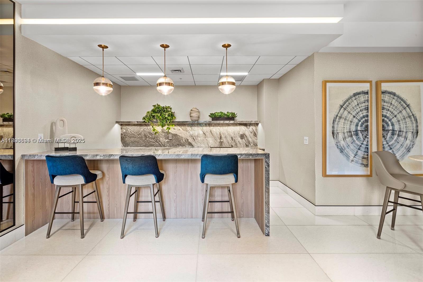 888 Brickell Key Dr #2607, Miami FL 33131