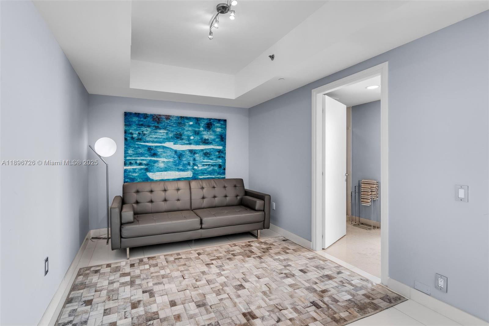 450 Alton Rd #1205, Miami Beach FL 33139
