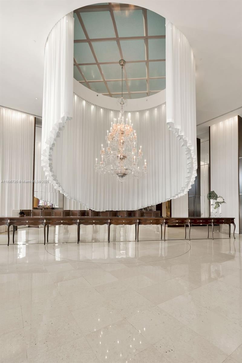 450 Alton Rd #1205, Miami Beach FL 33139