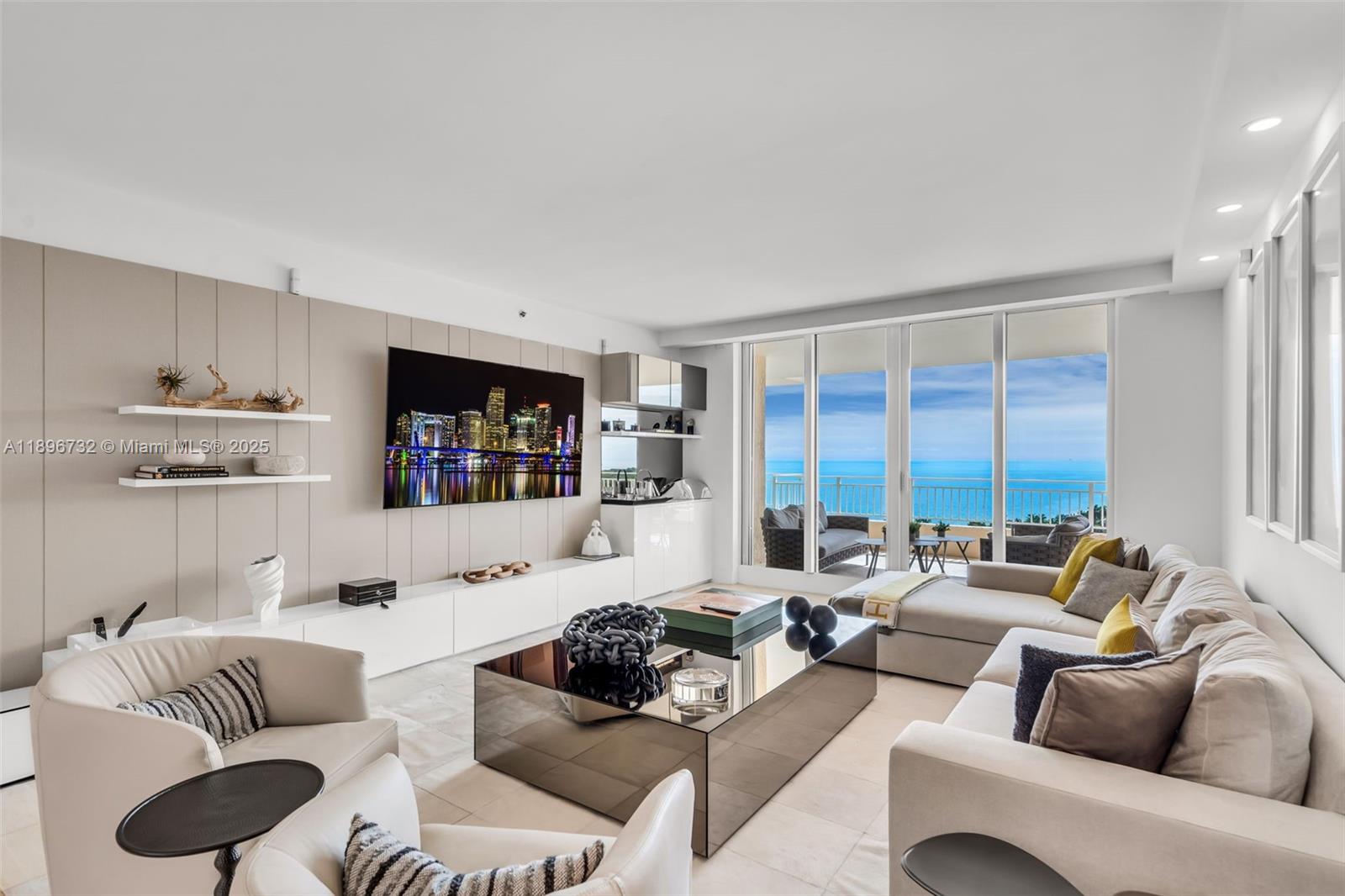 791 Crandon Blvd #1404, Key Biscayne FL 33149