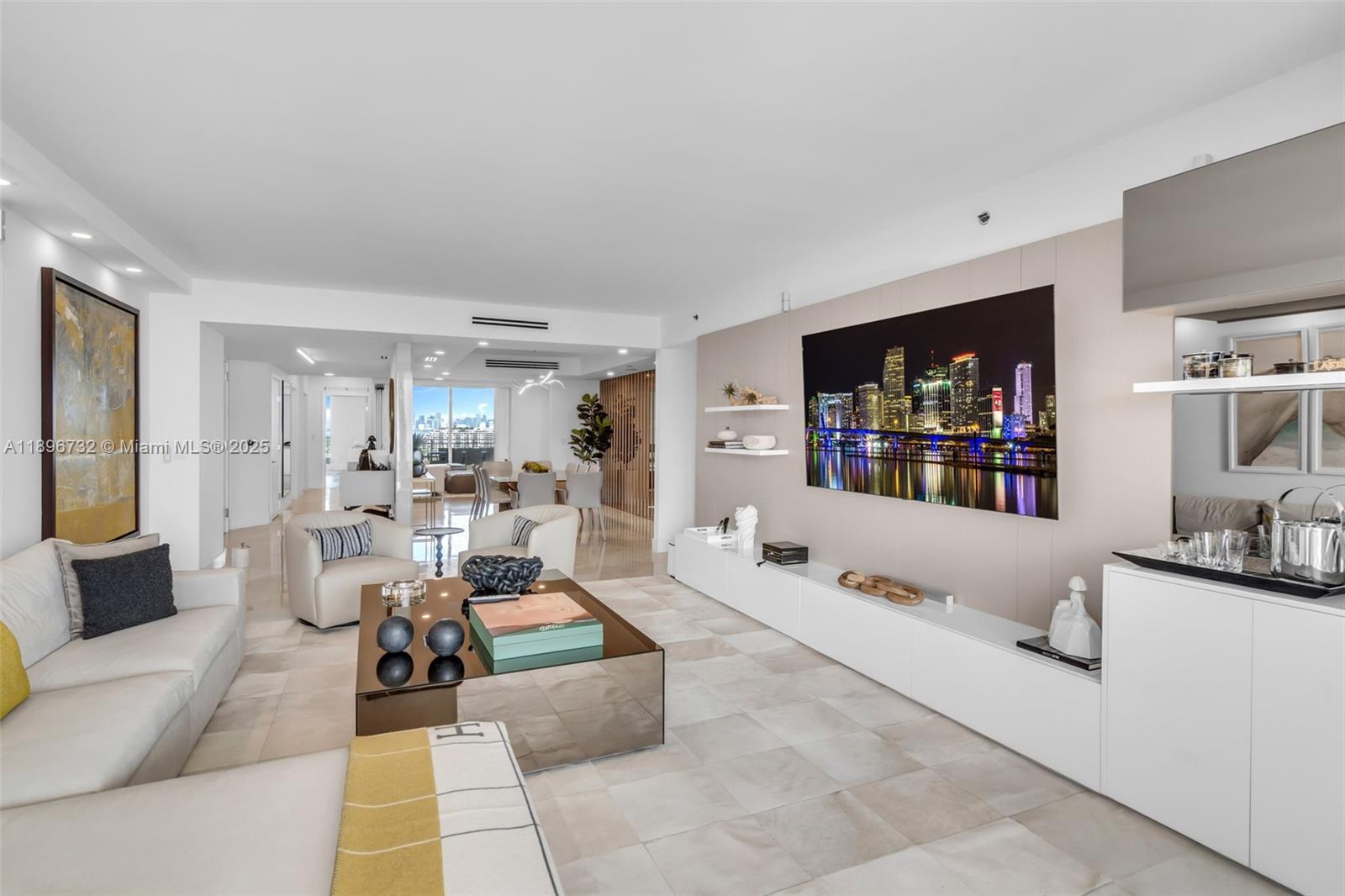 791 Crandon Blvd #1404, Key Biscayne FL 33149