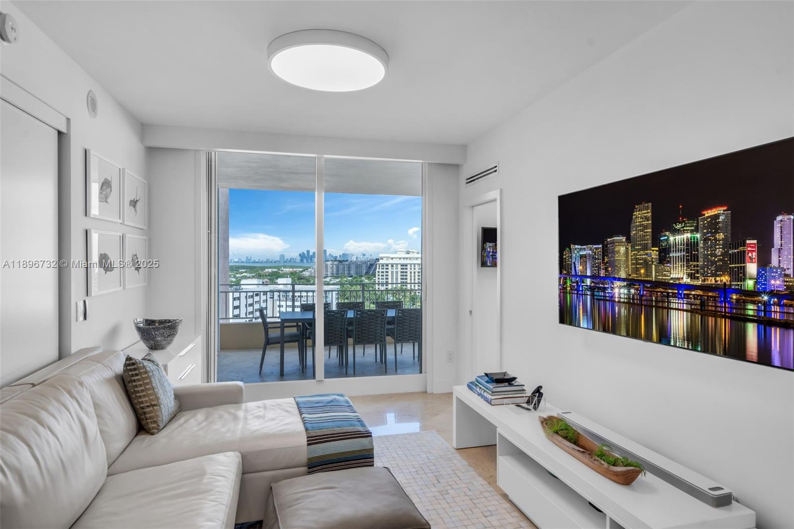 791 Crandon Blvd #1404, Key Biscayne FL 33149