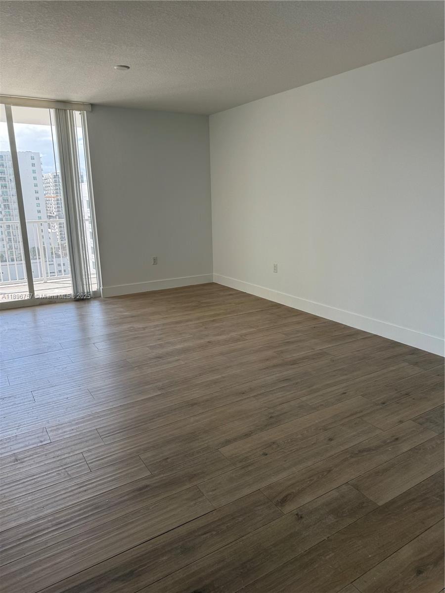 1250 S Miami Ave #1407, Miami FL 33130