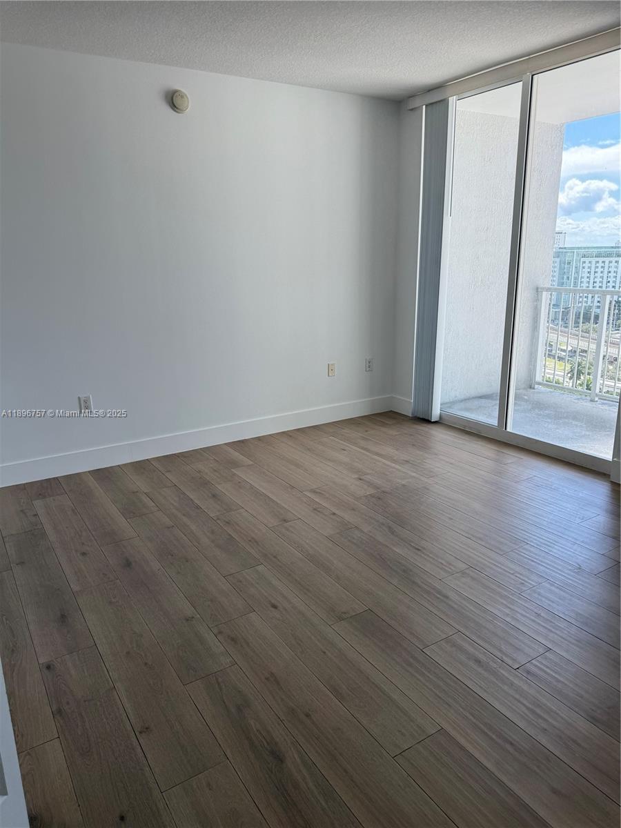 1250 S Miami Ave #1407, Miami FL 33130