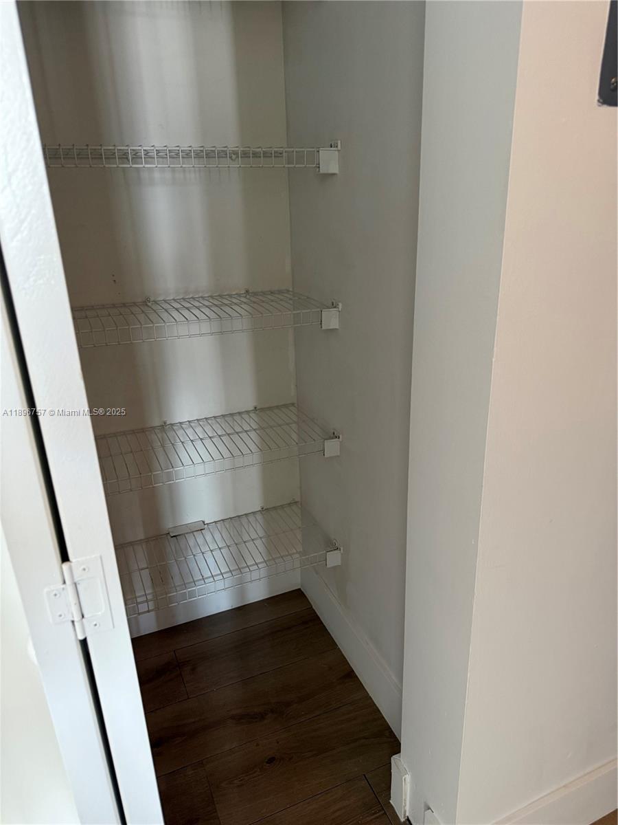 1250 S Miami Ave #1407, Miami FL 33130