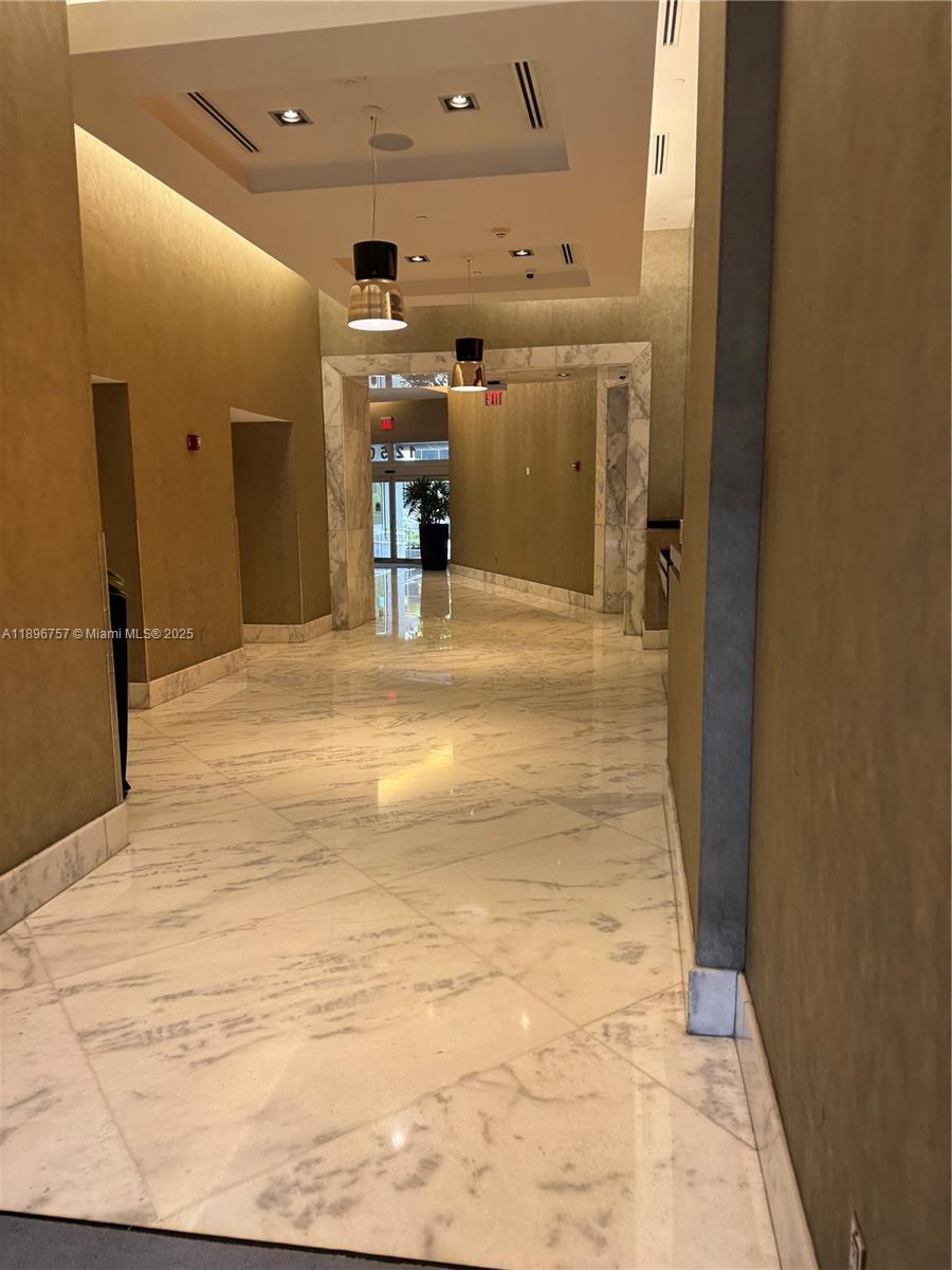 1250 S Miami Ave #1407, Miami FL 33130