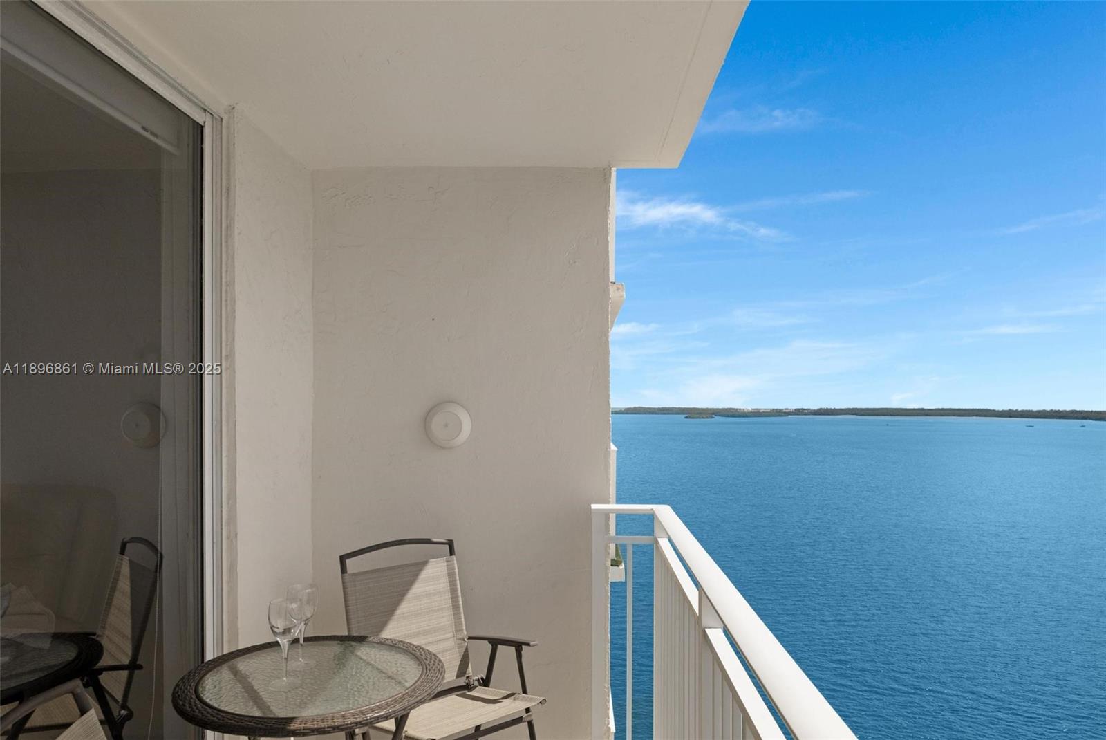 770 Claughton Island Dr #1712, Miami FL 33131