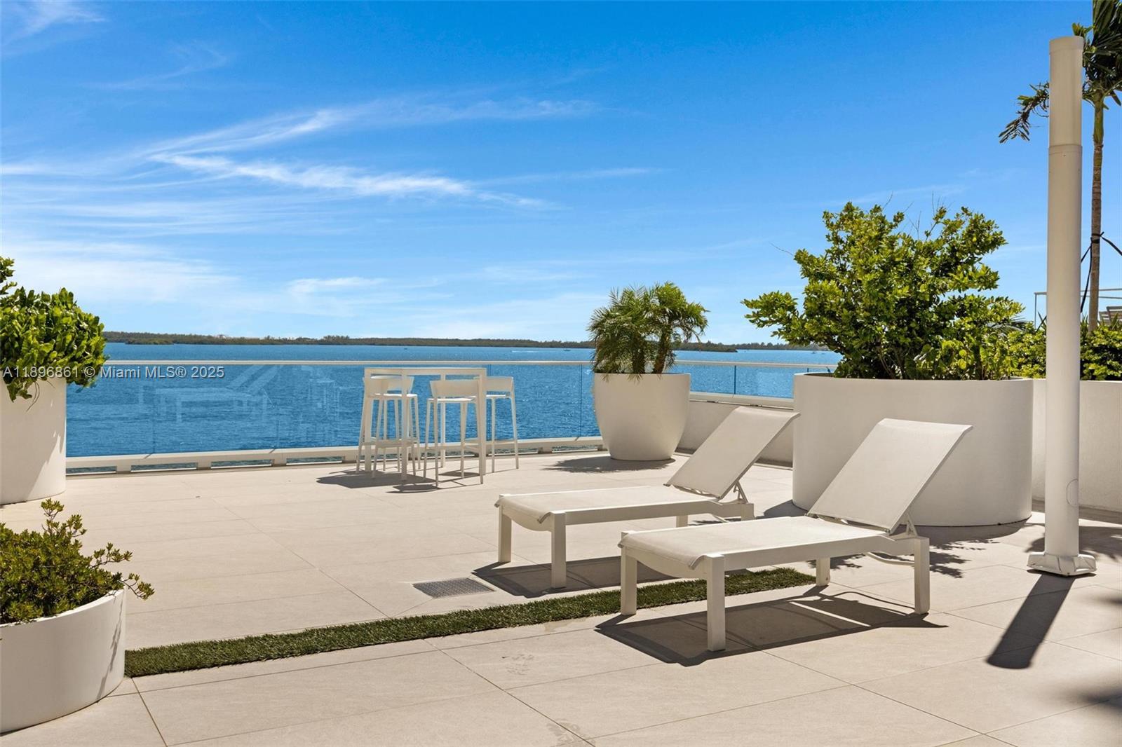 770 Claughton Island Dr #1712, Miami FL 33131