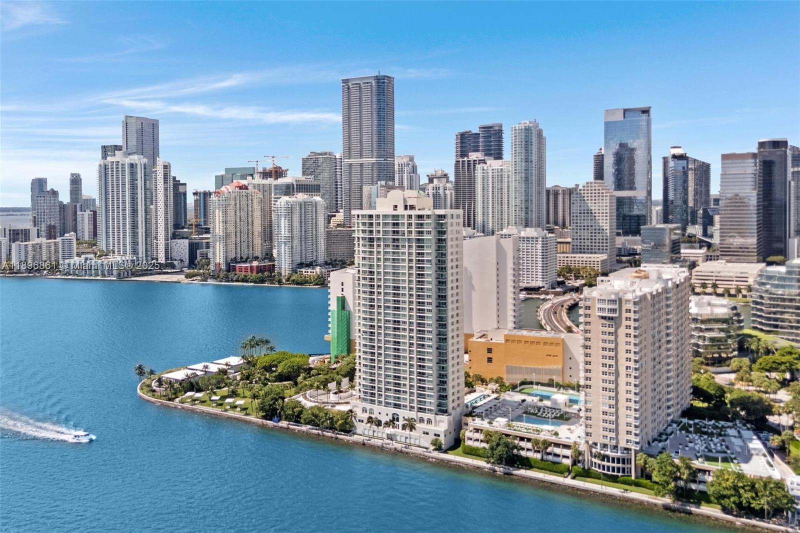 770 Claughton Island Dr #1712, Miami FL 33131