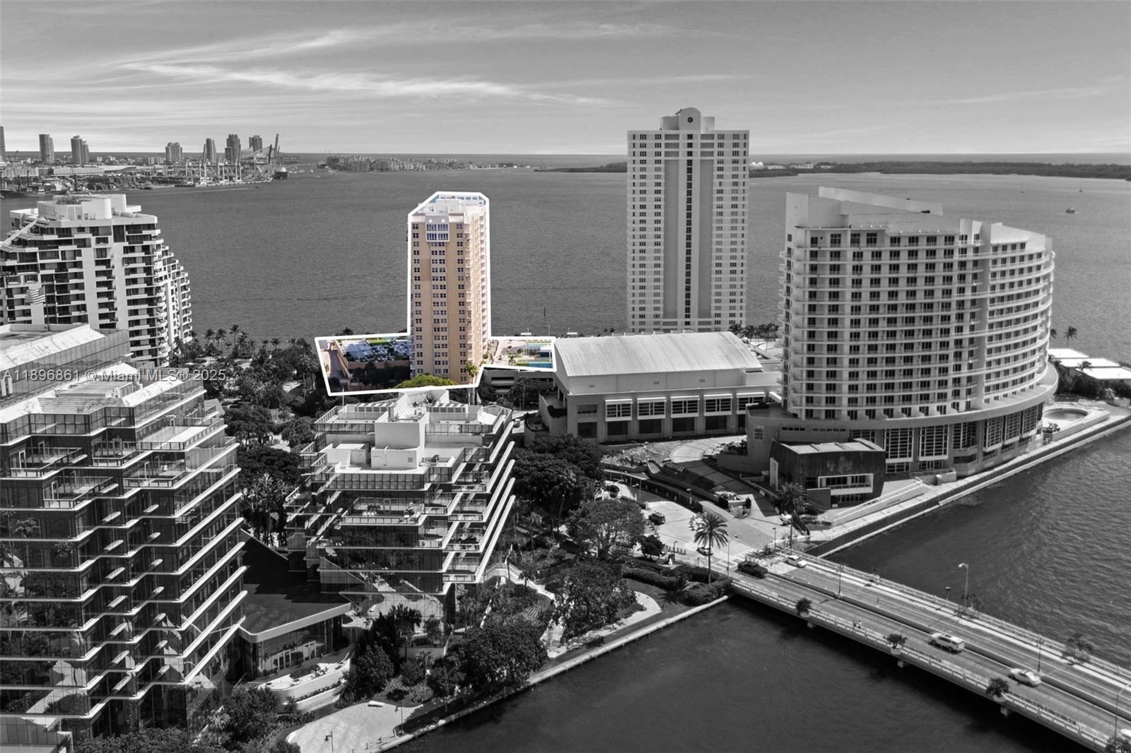770 Claughton Island Dr #1712, Miami FL 33131