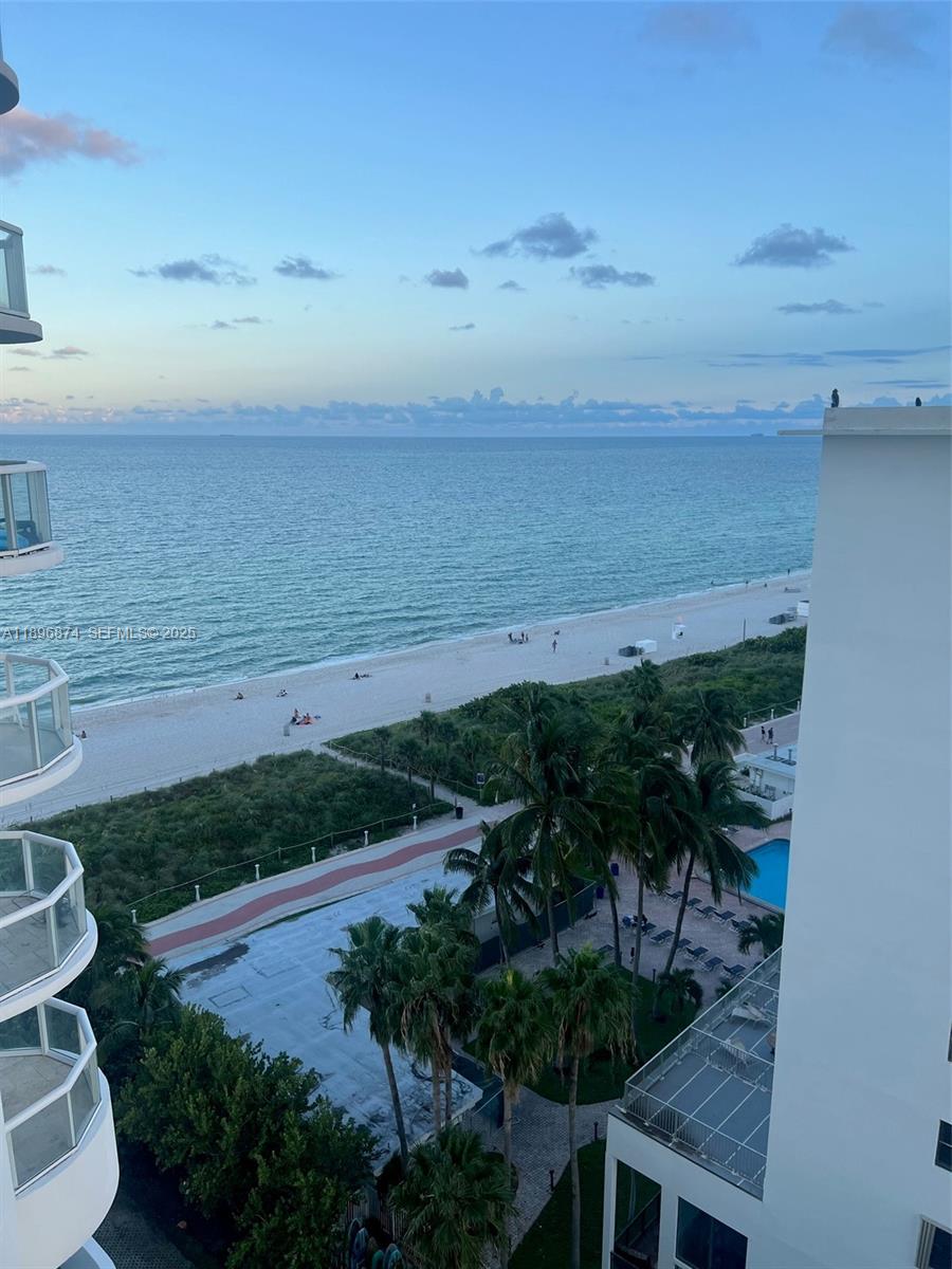 6365 Collins Ave #1105, Miami Beach FL 33141