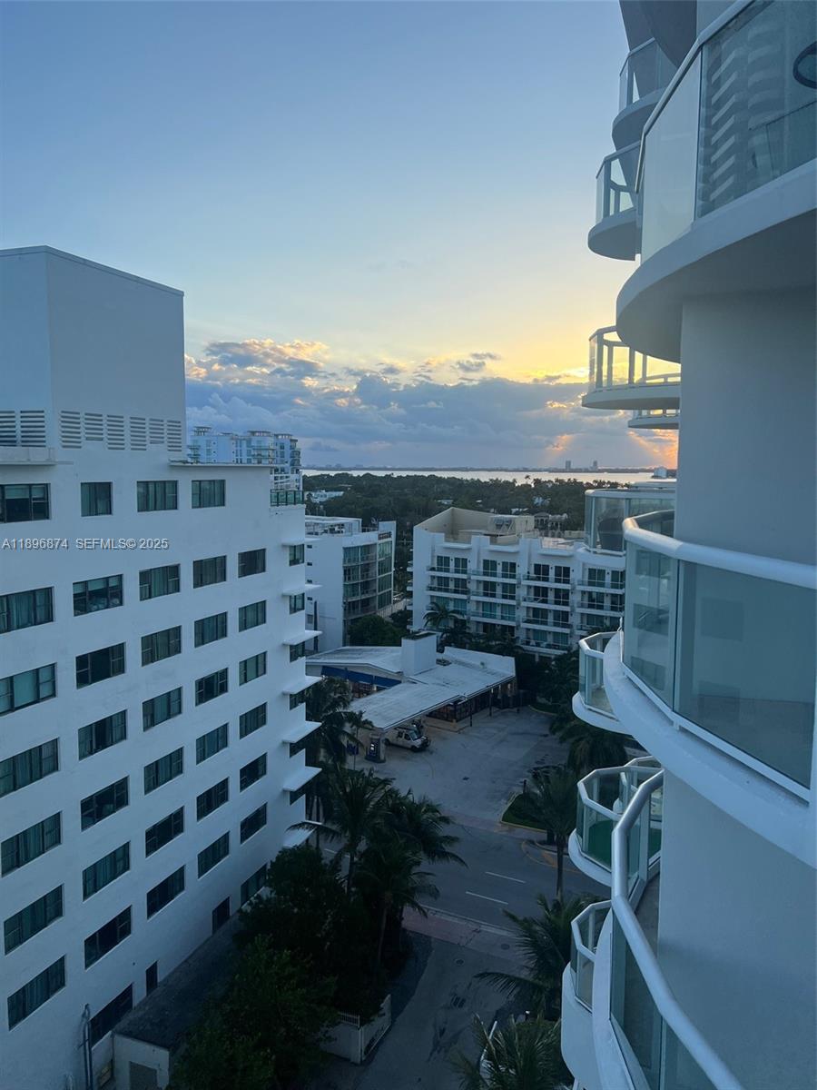 6365 Collins Ave #1105, Miami Beach FL 33141