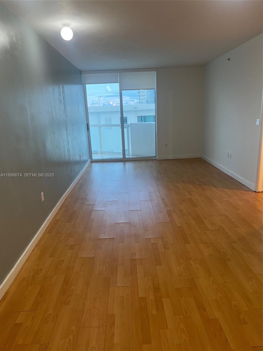 6365 Collins Ave #1105, Miami Beach FL 33141